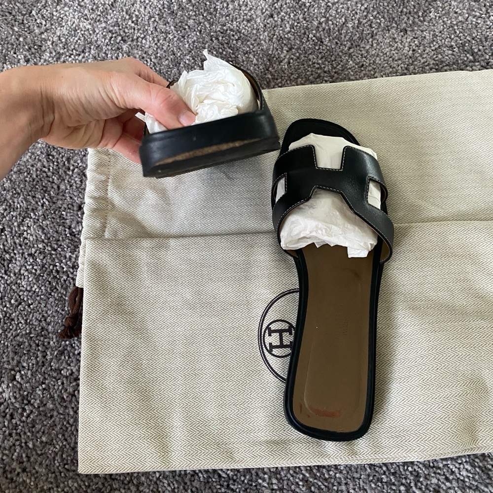 Hermes Black Oran Sandals size 37 - Picture 10 of 13